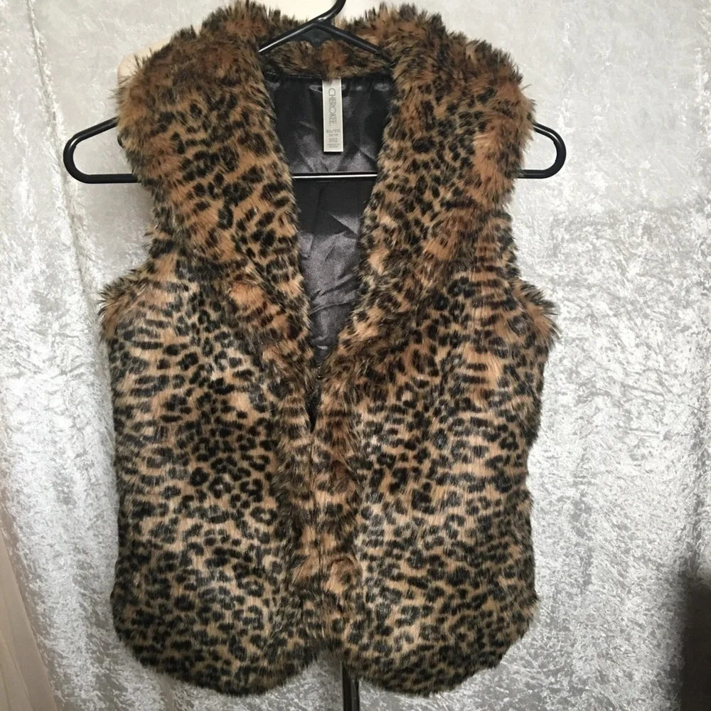 Faux fur Cherokee | Girls Animal Print  Vest | XL/TG 16/18 youth size
